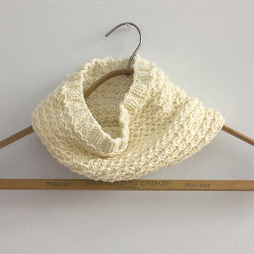 Textured Cowl Knitting Pattern