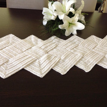 Table Runner N 142