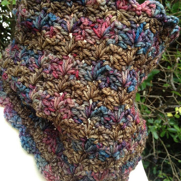Theme & Variegations Cowl