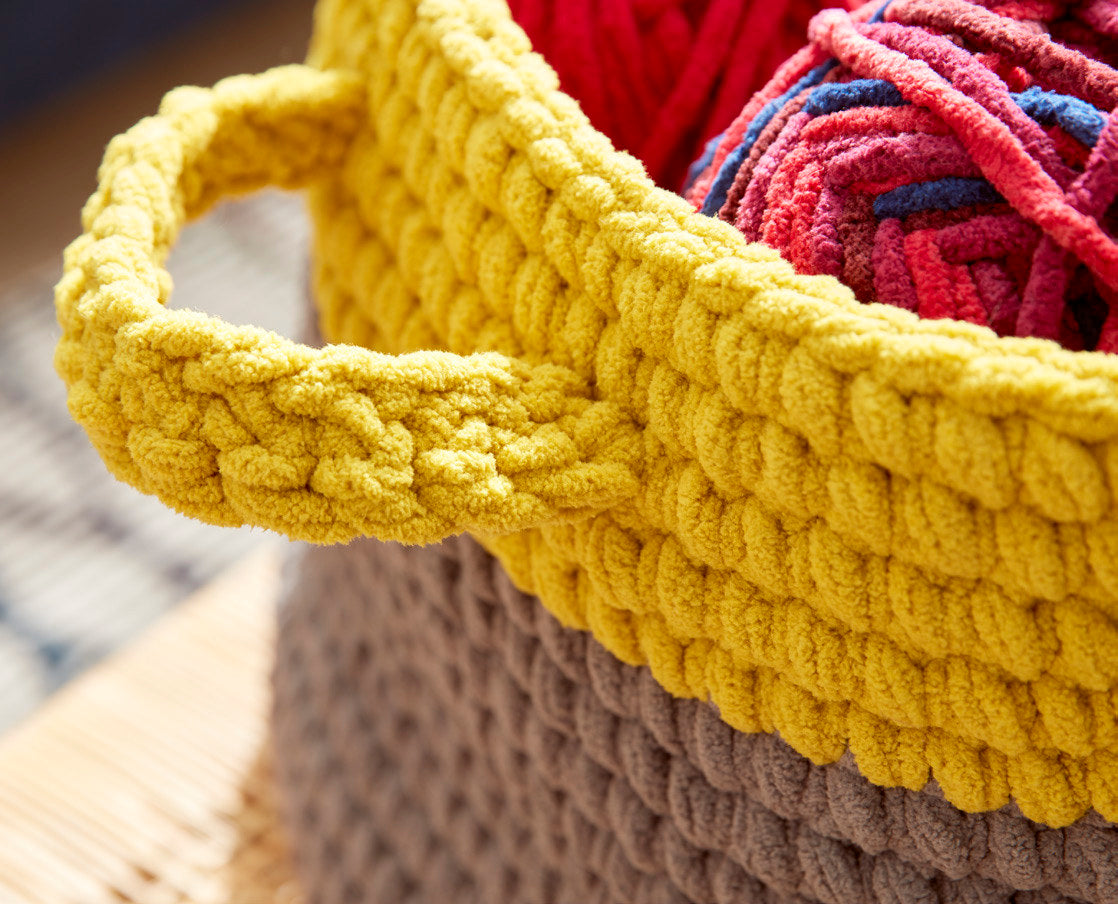 Dip Edge Grey Crochet Basket in Bernat - Downloadable PDF
