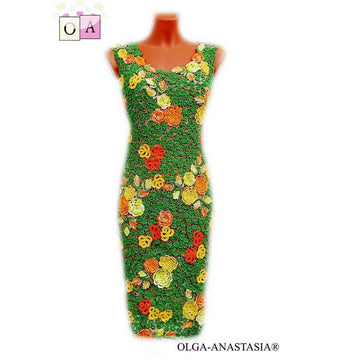 Dress with roses