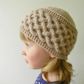 Dilya Hat