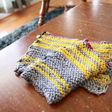 East Juniper Mitts