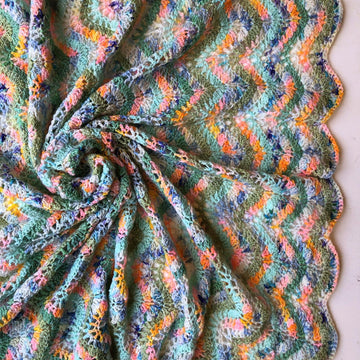 Feather & Fan Blanket