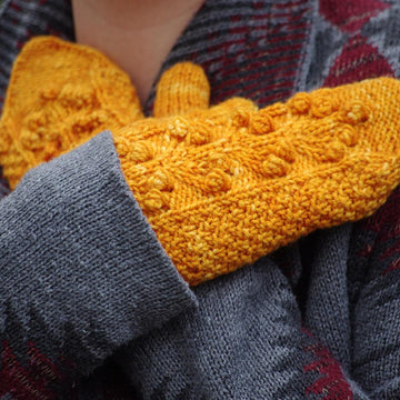 Seaberry Mittens