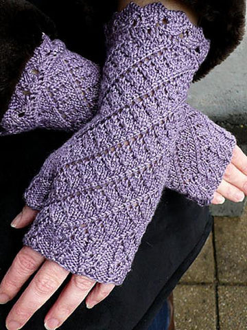 Spiraluscious Mitt