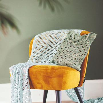 Soft Spring Shawl