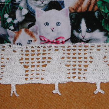 Cat Pillow Case Edging C-206