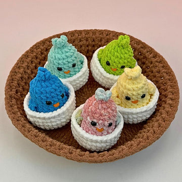 Adorable Baby Chicken Crochet Pattern, Chick in Egg and Nesting Basket