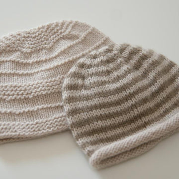 100% Cashmere Cache-coeur and two Baby Beanies
