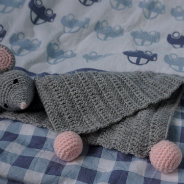 Amigurumi Häkelanleitung Schnuffeltuch Maus Leo ♥