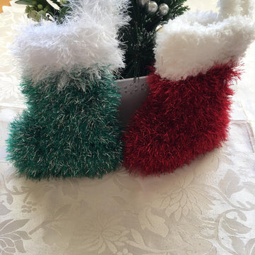 Chunky Tinsel Yarn Christmas Stocking Knitting Pattern