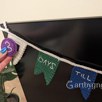 Days till Friday bunting pattern