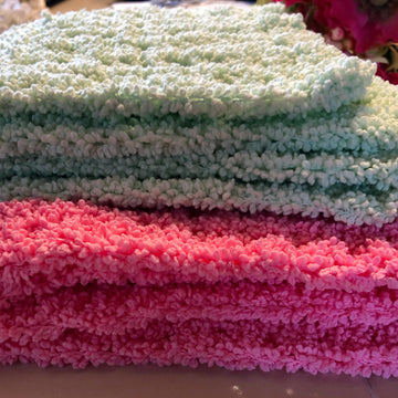 7-Hour Crochet Soft Bassinet Blanket