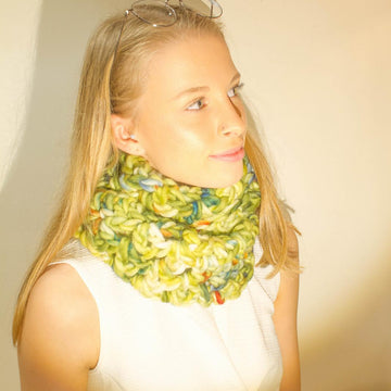 Mushy-V Cowl