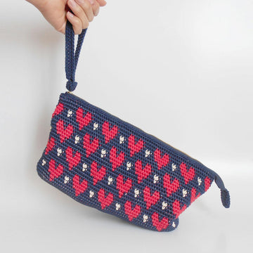 Hearts Clutch