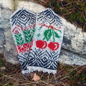 Cherry Mittens