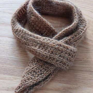 Isla Scarf