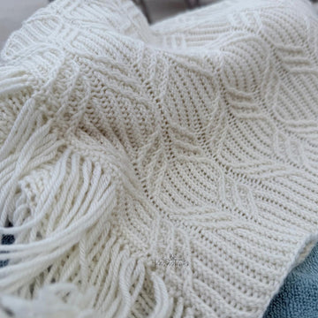 Ivory Tide Shawl
