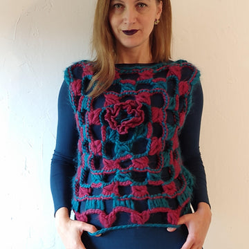Broomstick Granny Top with Flower