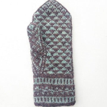 Fawn Over These Mittens!
