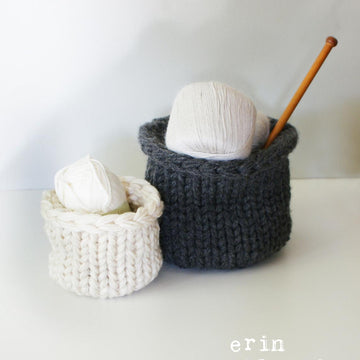 Chunky Knit Lidded Baskets (homdec012)