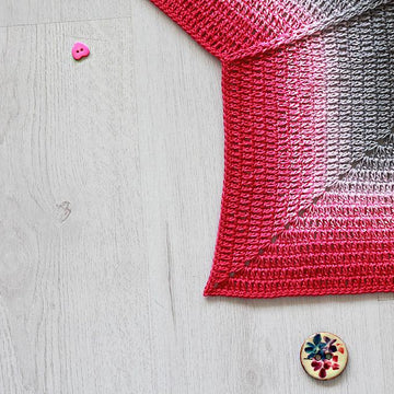 Raspberry road blanket