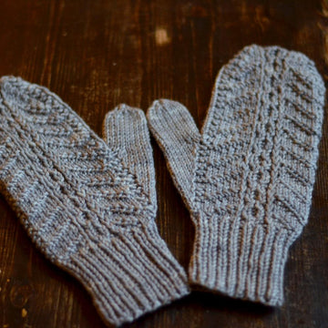 Trestlewood Mittens
