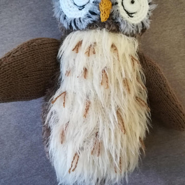 Toy knitting patterns - Knit your Owl from the book about Winnie the Pooh,11 inc