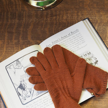 Turning Leaf Gloves