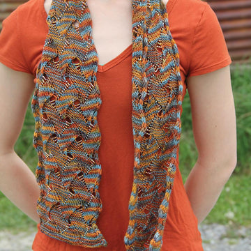 Reversible Undulating Waves Scarf