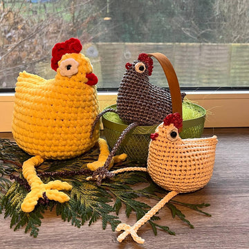 Plush Chicken Easter hen Molly