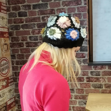 Bonnet de Fleur  Flowercap