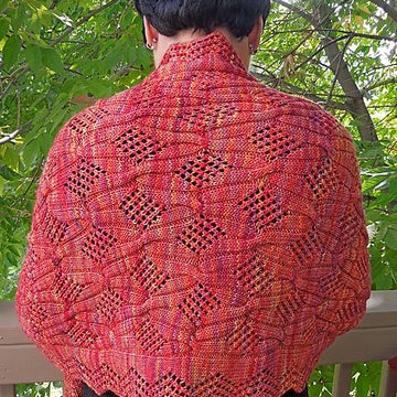 Tumbling Lace With a Twist