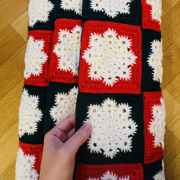 Christmas Snowflake Blanket