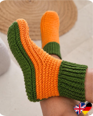 Crochet Slipper Socks Pattern (S36)