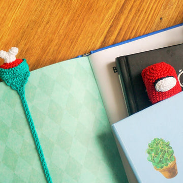 Bookmark Bone Among Us