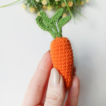 Little carrot, amigurumi food pattern