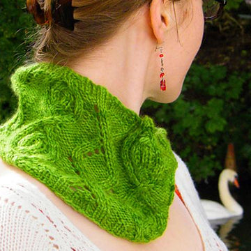 Grasshopper cowl