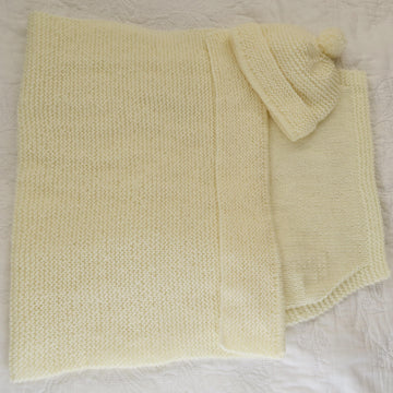 Easy Knit Baby Car Seat Blanket & Hat