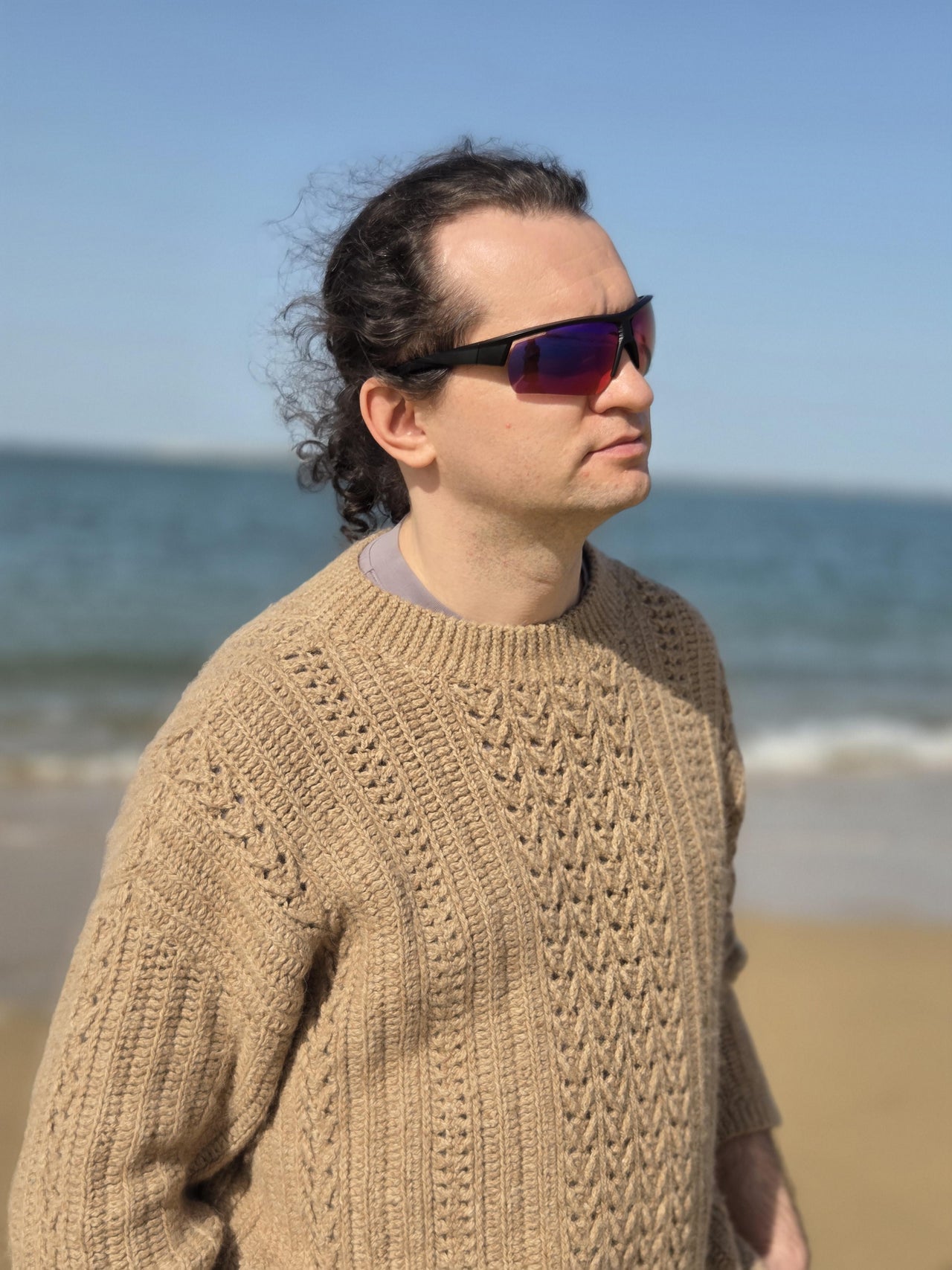 Wellerman II sweater