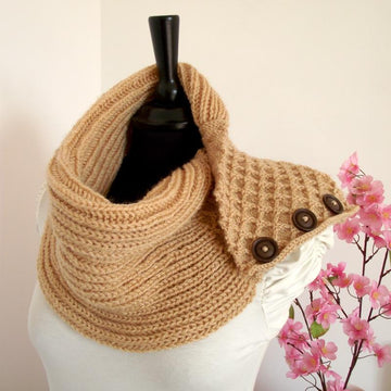 Honey Waffle Cowl
