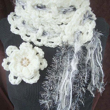 344, ENCHANTING FRINGED LARIAT AND FLOWER