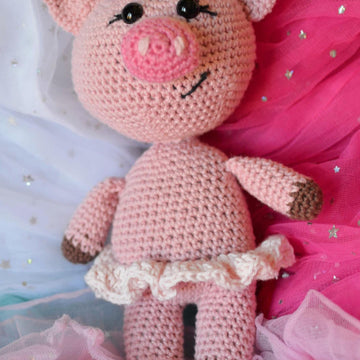Miss Petunia pig