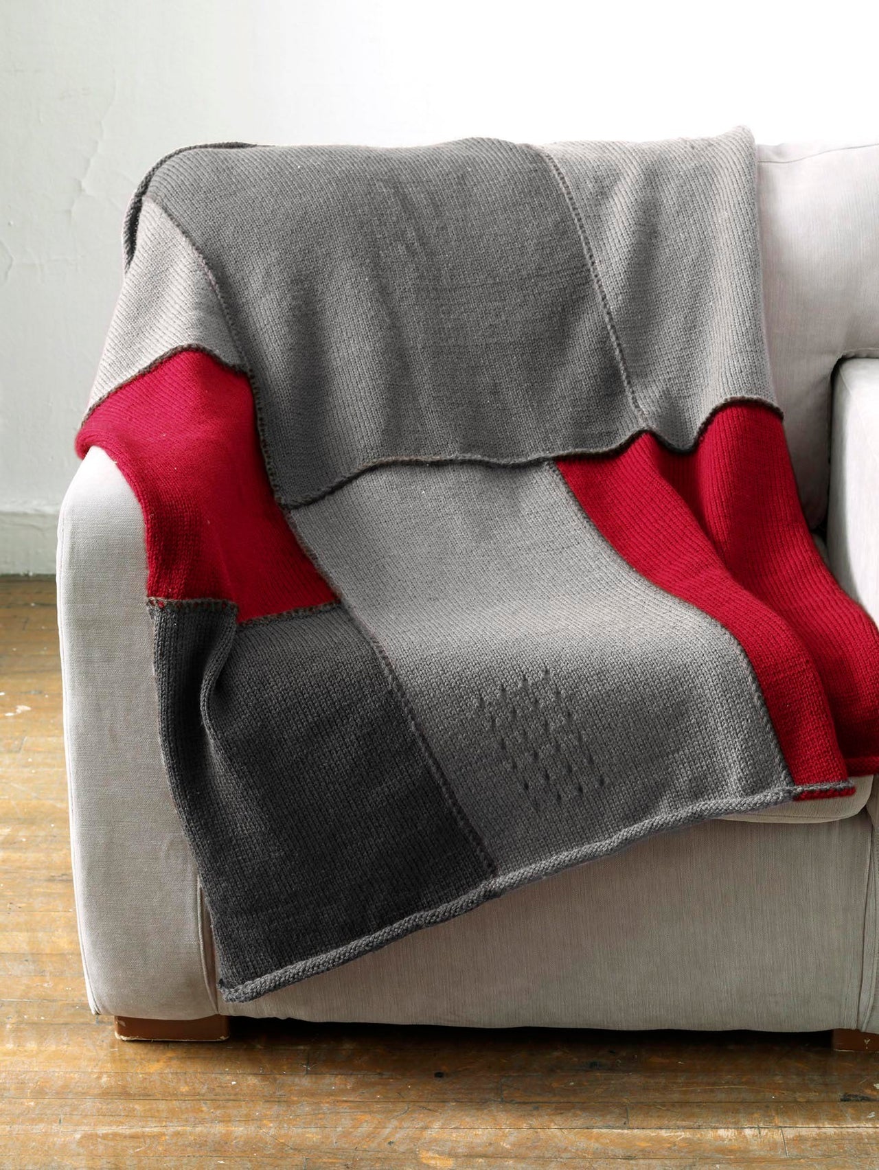 Studio Blanket in Lion Brand Wool-Ease - 90203AD