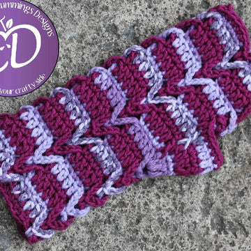 Striped Ladies Fingerless Mitts