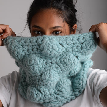 Bubble Wrap Cowl