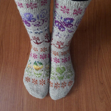 "It's spring!" Socks