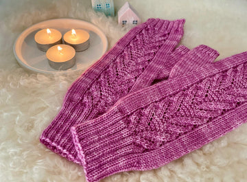 Foxglove Cottage Mitts
