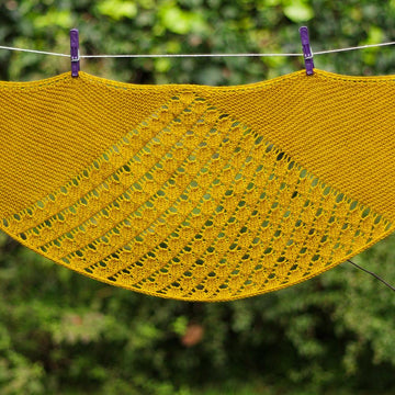 Folia Crescent